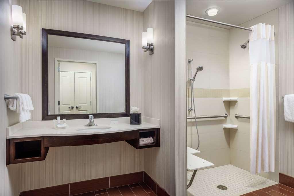 Hilton Garden Inn Exton-West Chester Номер фото